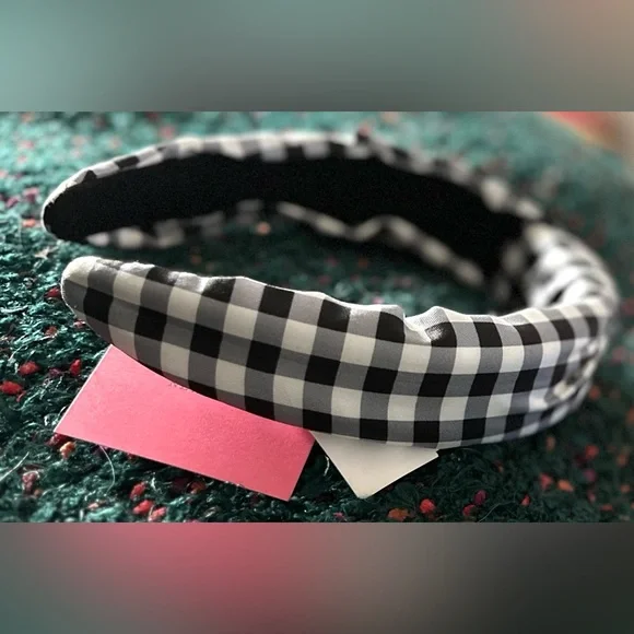 RARE‼️?KATE SPADE??NWT?Daisy Gingham Top Knot Silk  display picture 2